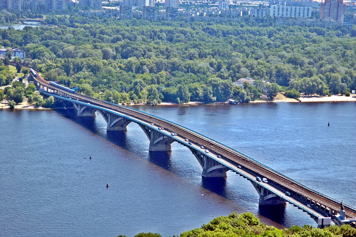 Міст Метро